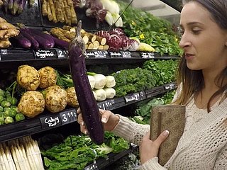 Stimulus senorita kunjungan supermarket untuk brainy jahat