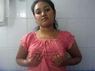 بھارتی لڑکی
