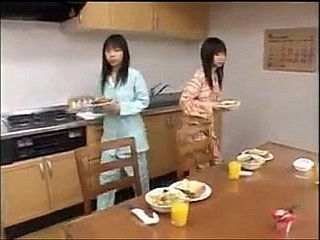 Airi и Meiri Deewest School Girls Dynamic Video JP